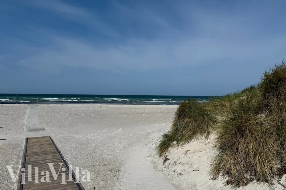 Marielyst strand med hvide klitter